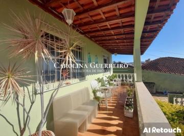 Casa · 148m² · 3 Quartos · 1 Vaga · Casa para Venda em São Lourenço / MG no bairro SANTA MONICA
