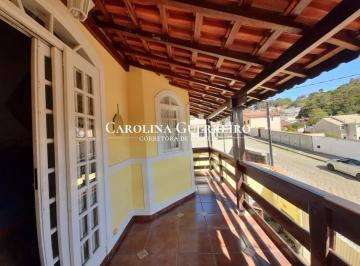 Casa · 143m² · 3 Quartos · 3 Vagas · Casa para Venda em São Lourenço / MG no bairro Solar dos Lagos