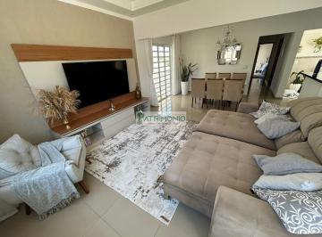 Foto 01 · Oportunidade Imperdível: Casa com 2 Quartos, 1 Suíte e 2 Vagas de Garagem em Jaguariúna-SP no Reside
