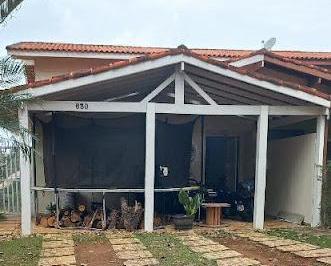 7f98fe326697bde402a342b3b20c3467a27fd1bc · Casa com 3 dormitórios à venda, 250 m² por R$ 1.300.000,00 - Granja Viana - Cotia/SP