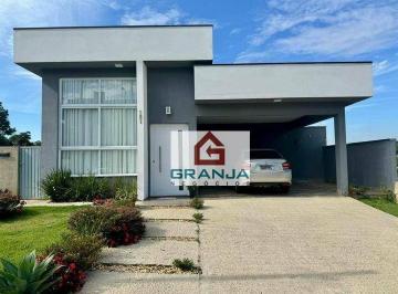 725a5fd1b6404016d798a7327c98982f1f3ec1b8 · Esta casa térrea também possibilita a criação de um espaço de lazer incrível na parte inferior, idea