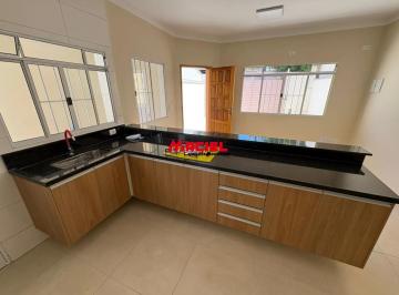 Casa · 69m² · 2 Quartos · 2 Vagas · Residência nova, 2 dormitórios no Jardim Nova Republica