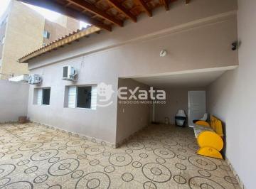 Casa · 156m² · 3 Quartos · 4 Vagas · Otima casa no Jardim faculdade proximo ao Campolim!
