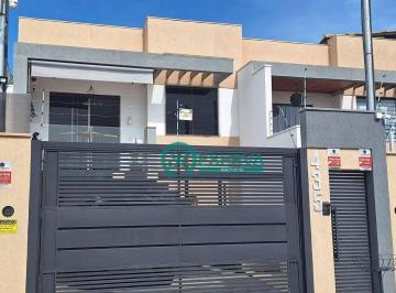 b9d2236ae12dfe7f71a3c3334b2121ee547bde8b · Casa com 3 dormitórios à venda, 217 m² por R$ 800.000,00 - Lundceia - Lagoa Santa/MG