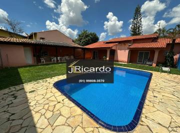 Casa de 3 quartos, Sobradinho · Casa condomínio rk 3 quartos piscina e churrasqueira região dos lagos Sobradinho 