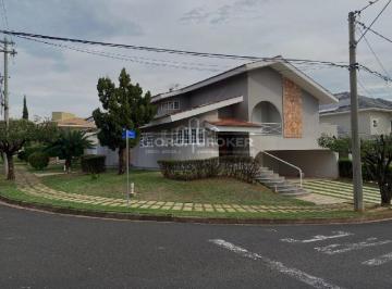 Foto 55 · Casa de Luxo no Parque Residencial Damha II: 4 Quartos, 3 Suítes, Piscina e Churrasqueira - São José