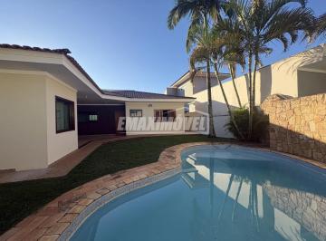Casa · 250m² · 4 Quartos · 4 Vagas · Casa para alugar com 4 quartos no Condomínio Lago da Boa Vista
