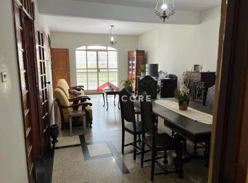 Apartamento · 160m² · 3 Quartos · 1 Vaga · Apartamento em Rua Alencar Soares Vargas - Centro - Manhuaçu/MG