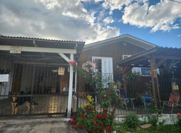 654885_i2Z66kw6eY53M_6548856734a91656492.jpg · Casa com 3 dormitórios no bairro São João