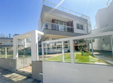 650181_i11qv67D4mm6La8T95L7_6501816733af5928f63.jpg · casa a venda, 3 quartos, 2 suites, em garopaba bairro morrinhos 2 quadras do mar.