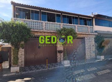 Casa · 250m² · 4 Quartos · 3 Vagas · Casa com 4 dorms, Interlagos, São Paulo - R$ 1 mi, Cod: 4738