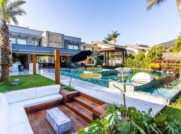 Casa · 677m² · 6 Quartos · 4 Vagas · COSTA NOVA TABATINGA