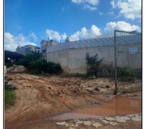 Terreno , Guaçuí · VENDO TERRENO NO CENTRO DE GUAÇUÍ, ES