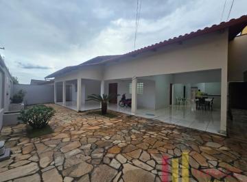 FACHADA · Casa, Centro, Uruaçu, GO
