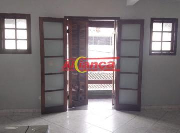 Casa · 150m² · 3 Quartos · 1 Vaga · Casa com 3 quartos à locação, 1 vaga no Taboão - Guarulhos/SP