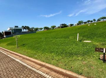 Terreno · 724m² · Terreno Condomínio em Maringá