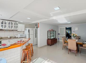 Casa · 234m² · 4 Quartos · 2 Vagas · Sobrado à venda, Jardim Itu - Porto Alegre