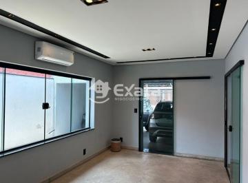 Comercial · 154m² · 2 Vagas · Excelente imovel comercial proximo da Av. Eugenio Salermo!