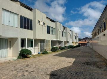 Casa · 110m² · 3 Quartos · 1 Vaga · Oportunidade Única: Casa Geminada Triplex no Cond. San Blas