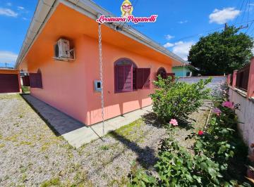 Casa · 131m² · 4 Quartos · 2 Vagas · Casa de Alvenaria no bairro Aririu - Palhoça - SC