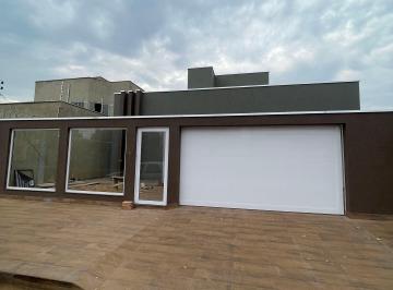 Casa · 200m² · 3 Quartos · 1 Vaga · Casa à venda no bairro Santa Luzia - Goianésia/GO