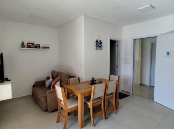 Apartamento · 35m² · 1 Quarto · 1 Vaga · Apartamento de 1 dormitório com 35m2 a somente 650 metros do mar da Praia dos Ingleses, Florianópo