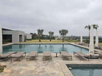 Foto 01 · TERRENO COND. PORTOFINO-Lotes com vista para Represa Piedade. 4.842m² (junção 2 lotes). Com projeto