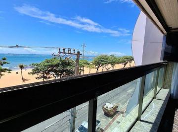Apartamento de 4 quartos, Vila Velha · Frente mar na Praia de Itapuã! 4 quartos/2 suítes- 390m²- Sol da manhã