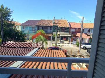 Casa · 150m² · 4 Quartos · 2 Vagas · Casa em  Rua José Antônio Chaise - Hípica - Porto Alegre/RS