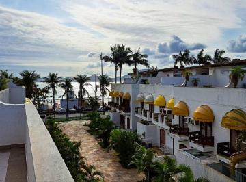 Casa · 184m² · 3 Quartos · 3 Vagas · Casa à venda em condomínio frente ao mar na praia da Enseada