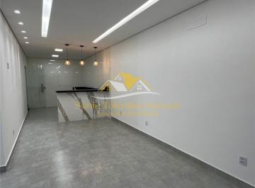 Casa · 230m² · 3 Quartos · 3 Vagas · Casa com fino acabamento em local privilegiado