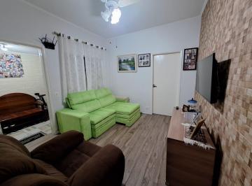 Casa de 5 quartos, Taboão da Serra · Terreno com 4 casas  sendo 1 com 3 dormitórios mais 3 casas para locação.     