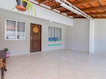 Casa · 82m² · 3 Quartos · 2 Vagas · SOBRADO À VENDA NO CENTRO | 3 QUARTOS | 2 VAGAS COBERTAS | CHURRASQUEIRA | EXCELENTE LOCALIZAÇÃO