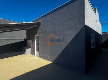 Casa · 88m² · 2 Quartos · 2 Vagas · CASA TÉRREA COM QUINTAL AMPLO E TERRENO DE 300 M²