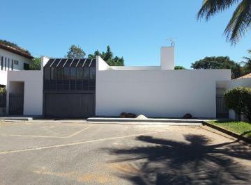 Casa , Brasília · SHIS Q1 23 - FUNCIONAL E MODERNA