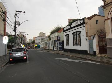 Comercial de 9 quartos, Curitiba · CASA SALDANHA MARINHO QUASE ESQUINA COM PRUDENTE DE MORAIS