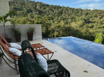 Casa · 400m² · 3 Quartos · 4 Vagas · Linda casa disponível para venda