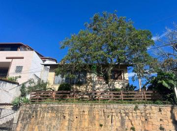 3e064abedbd5464e72ee1c53ee8203b0de2973ff · Casa linear em Teresópolis - Parque São Luiz