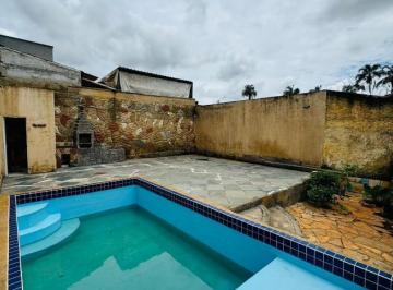 Casa · 64m² · 3 Quartos · 3 Vagas · Casa a venda em Garavelo Residencial Park com 3 quartos e piscina