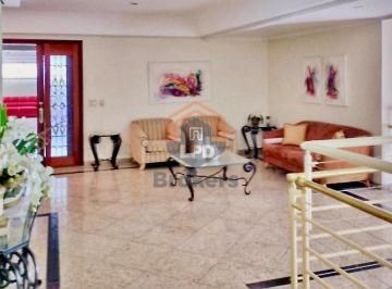 Apartamento · 270m² · 4 Quartos · 3 Vagas · Apartamento em Parque do Colegio - Jundiaí, SP