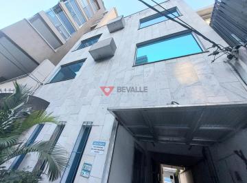Comercial · 500m² · 16 Quartos · 8 Vagas · Prédio em Botafogo: 16 Salas, 500m² Locação
