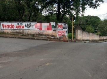 big-3f607f97b0028623e88f5fd22323a3a1.jpeg · Lote / Terreno à venda em Sarzedo, no bairro Centro