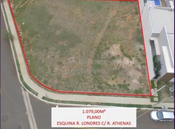 Terreno · 1079m² · Terreno de  esquina venda cond GOLDEN PARK.