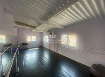 Casa · 220m² · 2 Quartos · 1 Vaga · Casa Térrea e comércio com 270m² na Vila Invernada