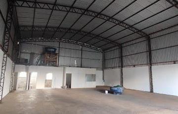 Comercial · 300m² · 2 Vagas · Salão comercial para alugar, 300 m² por R$ 5.000,00/mês - Jardim Araucária - Maringá/PR