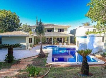 Casa · 544m² · 5 Quartos · 4 Vagas · SHIN QI 05 – PRONTA PARA MORAR! LAZER COMPLETO – LAGO NORTE.