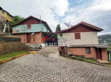 Casa · 10m² · 8 Quartos · Casa em  Getúlio Vargas - Piratini - Gramado/RS