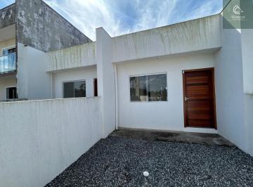 Casa · 2 Quartos · 1 Vaga · Casa à venda no bairro Centro - Araquari/SC