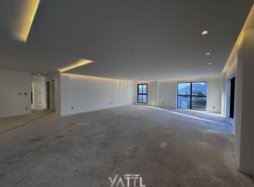 Apartamento · 233m² · 4 Quartos · 3 Vagas · Residência Suspensa de 4 Suítes no New Village Concept – 233m² em Vila Nova, Jaraguá do Sul