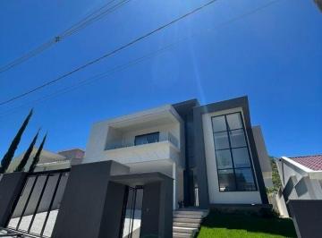 Casa · 375m² · 4 Quartos · 3 Vagas · Casa à venda no bairro Amizade - Jaraguá do Sul/SC